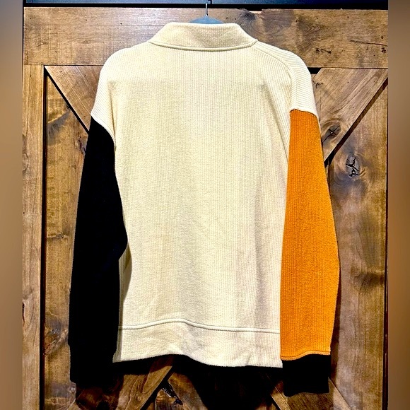 EUC Tru Lux Jeans Color Block Laced Neck Sweater Sz L - Picture 2 of 16